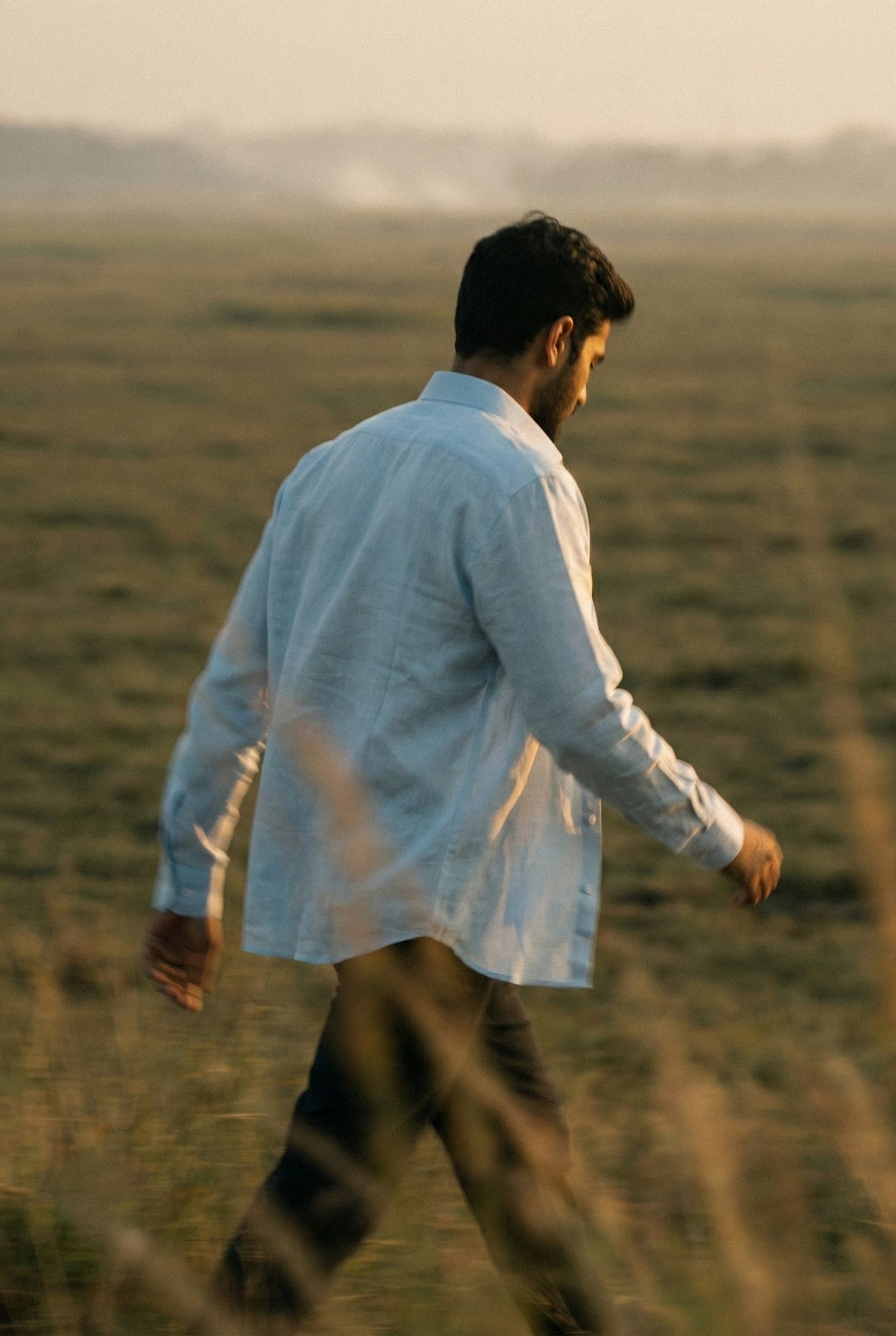 Man wearing Asmaan pure linen shirt in India — Tyra Linen
